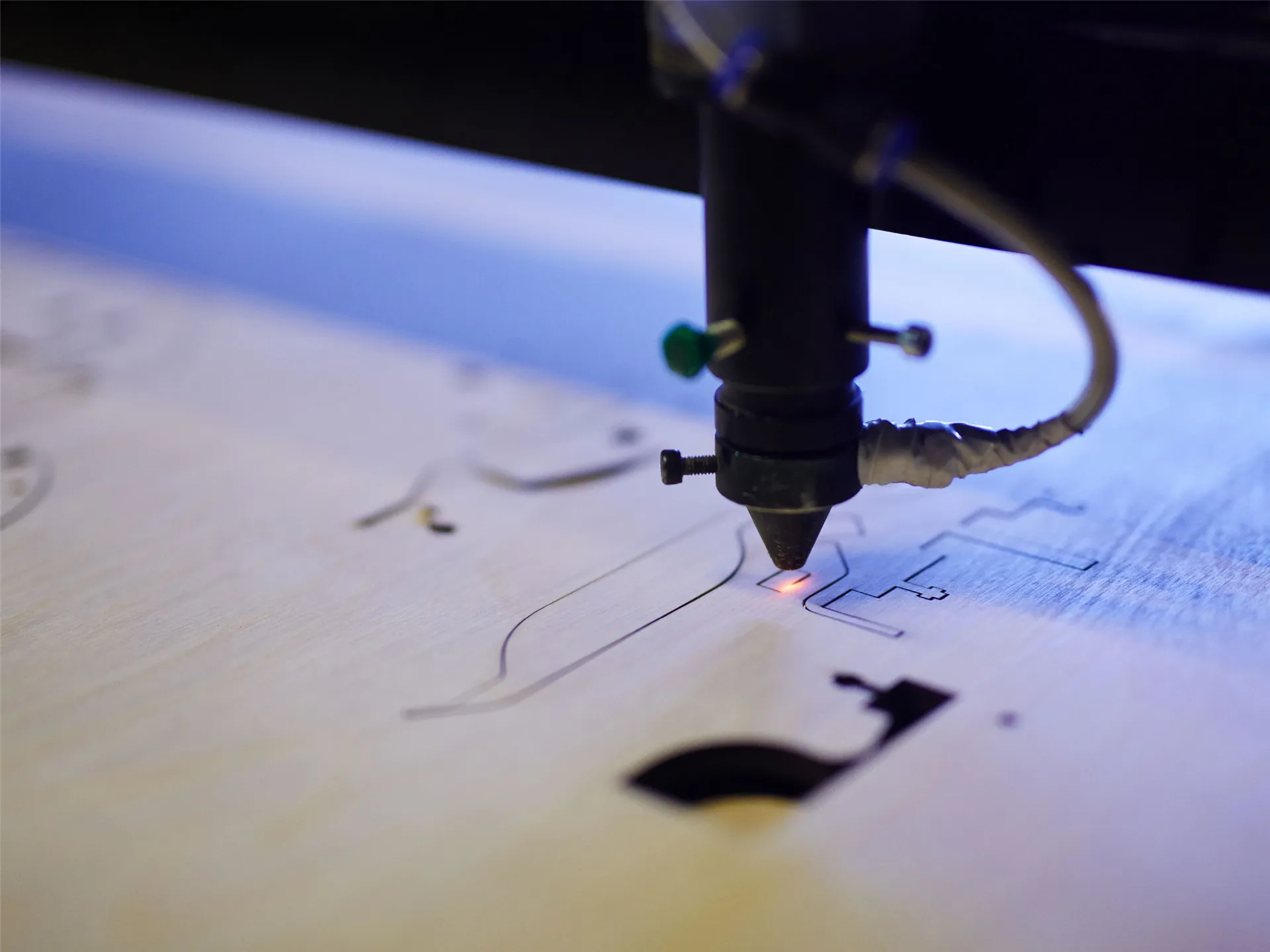 Laser Cutting vs. Plasma Cutting: Which Is Better for Metal Manufacturing?