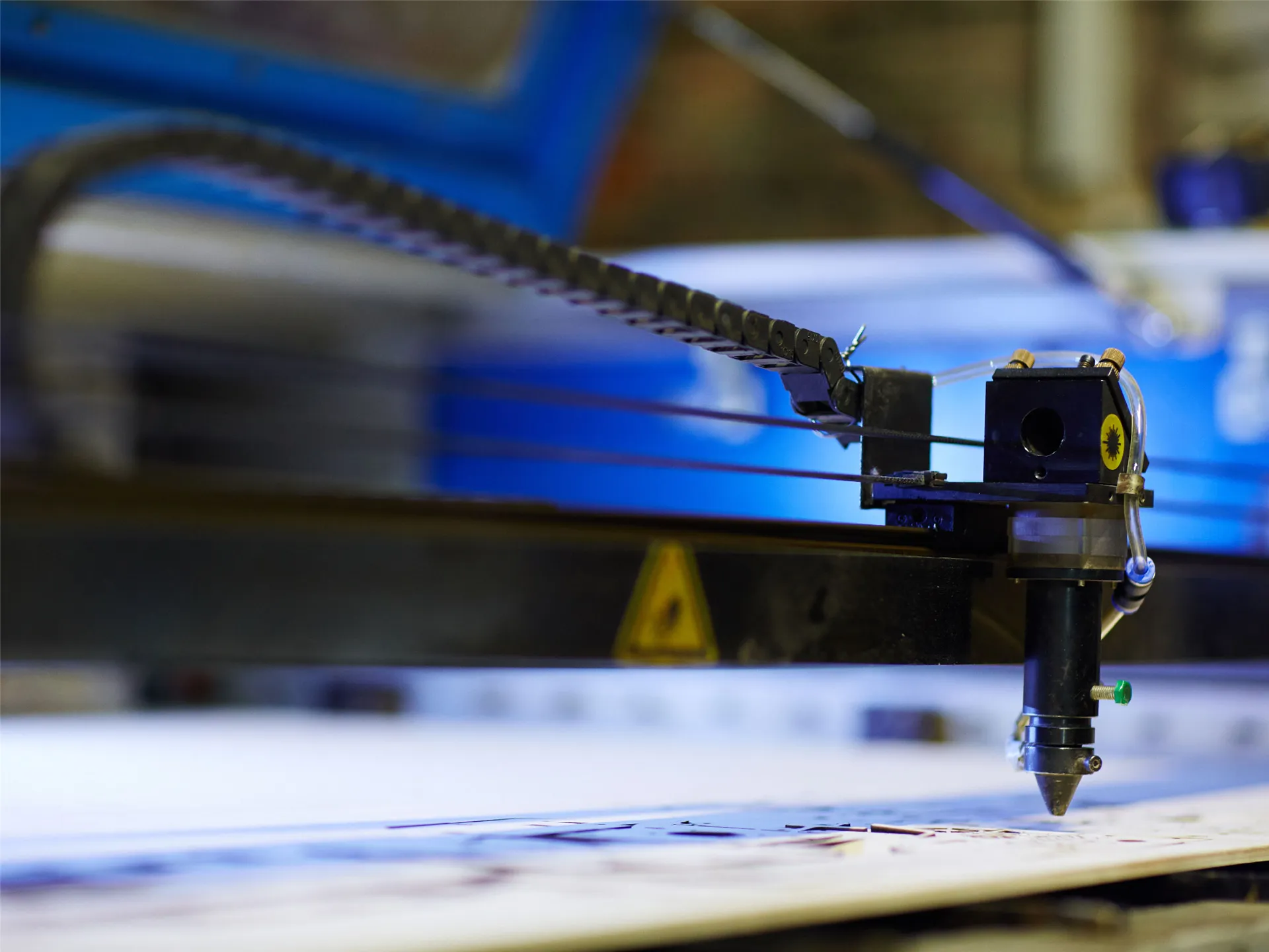 Advantages of Laser Cutting Technology in Metal Manufacturing